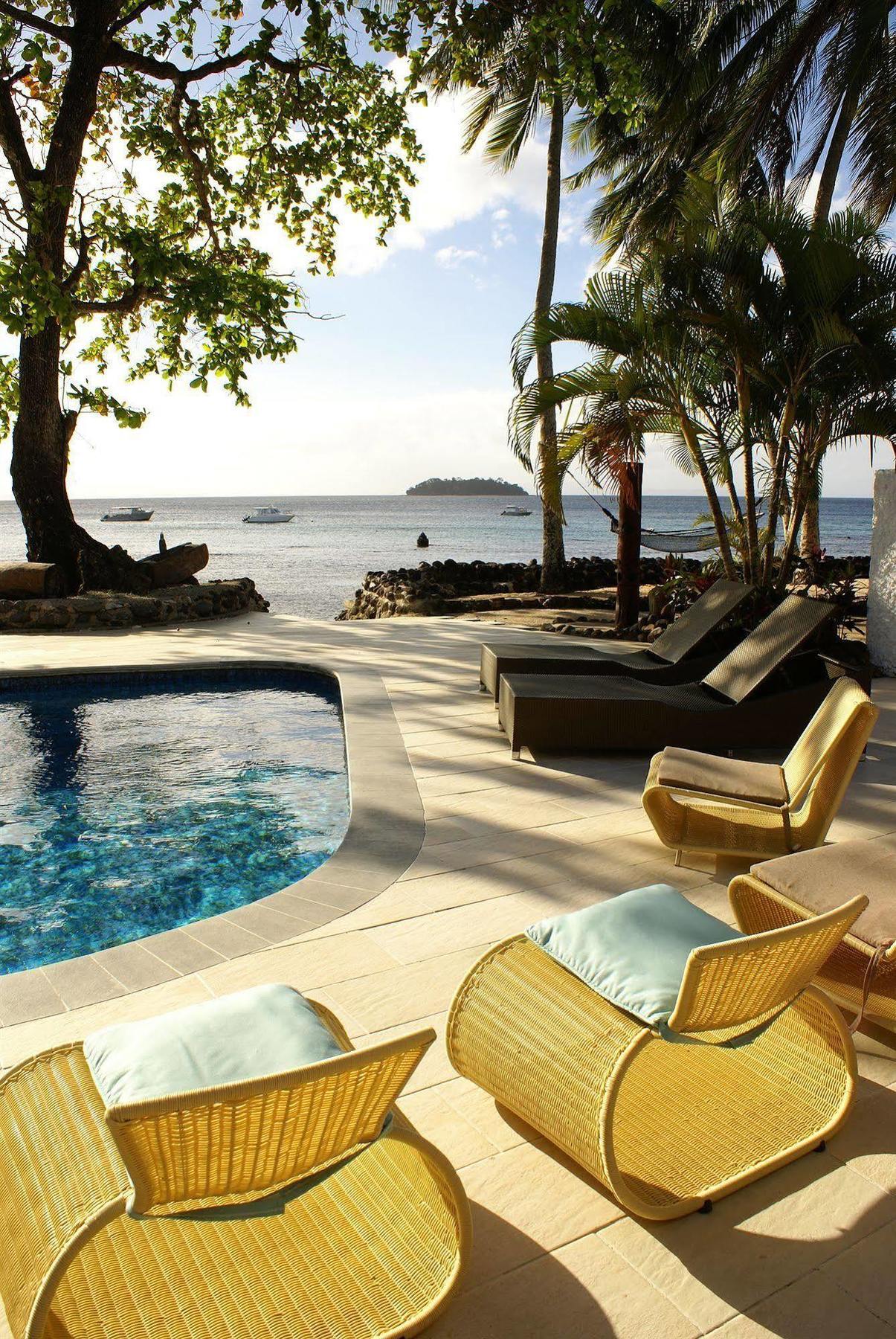 Garden Island Resort Waiyevo Kültér fotó
