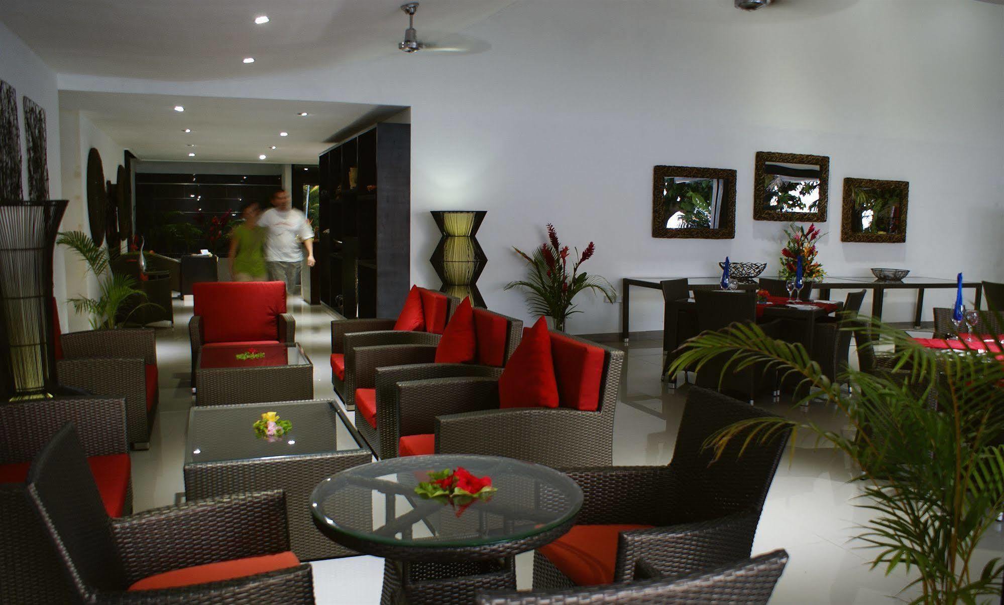 Garden Island Resort Waiyevo Kültér fotó